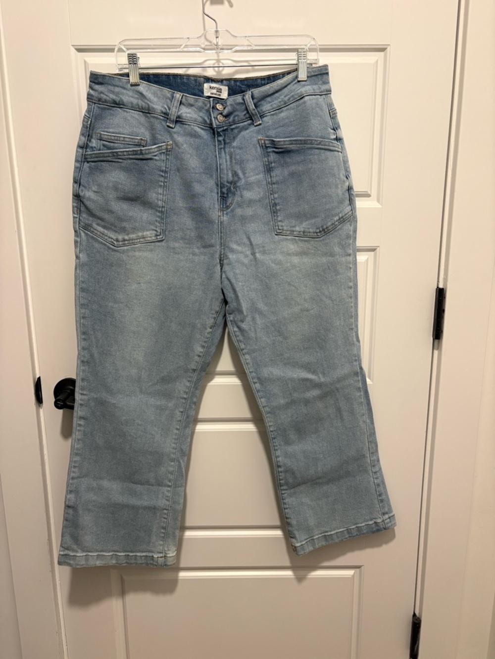 kenzie Pale Blue cropped  Leg Jeans